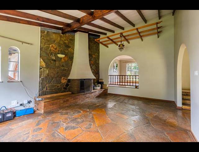 4 BEDROOM HOUSE FOR SALE IN HOWICK CENTRAL